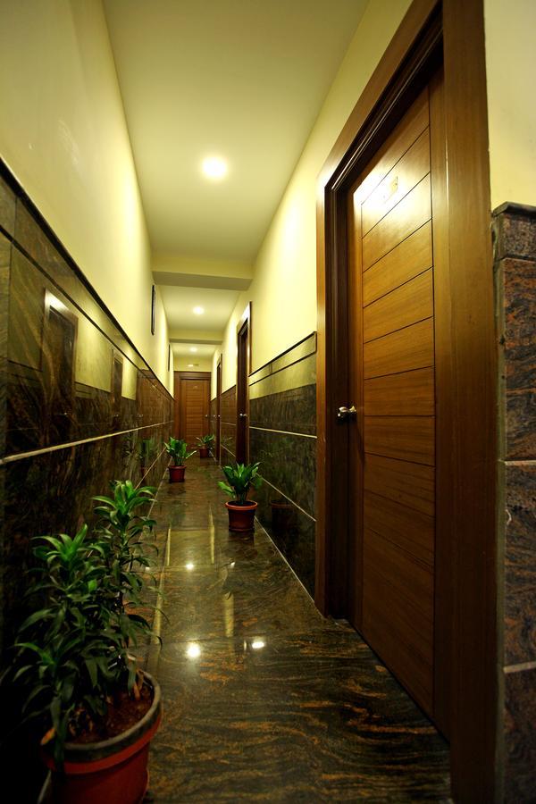 Atlaantic Inn Bangalore Exterior foto